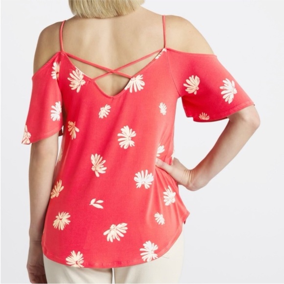 Kalieigh Coral Pink Floral Cold Shoulder Top – XL – Stitch Fix - Picture 5 of 15